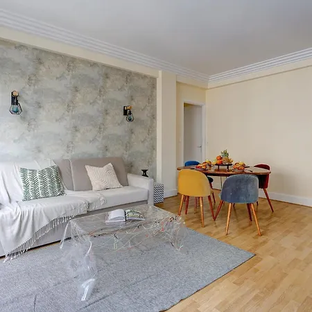 Eiffel Tower & Champ De Mars - 1br - Cityapartmentstay * Paris