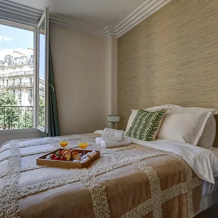 Eiffel Tower & Champ De Mars - 1br - Cityapartmentstay * Paris